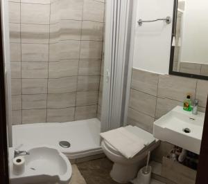 Triple Room with Bathroom