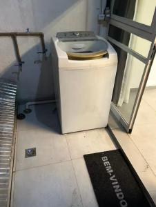01 Apartamento com area privativa, cozinha, máquina de lavar, vaga, Savassi