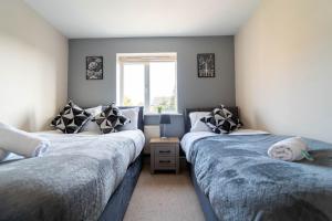 Sleeps 8 - Contractors - Family - Relocators