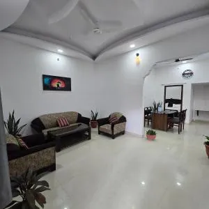 Leela home stay -Jabalpur - Luxury 2BHK apartment-N1 - Damoh
