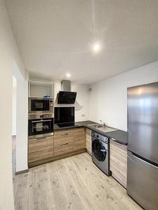 Private bedroom with private bathroom & toilet in a shared flat
