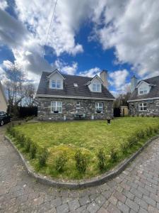 Cozy Holiday Home in the Scenic Glen of Aherlow