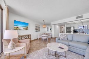 Edgewater Tower 2-805