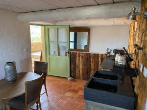 Mas des Pelissiers Chambre & Table dhote