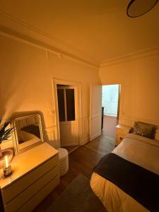 Appartements Charmant Appartement au centre-ville : photos des chambres