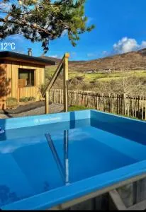 Rostrevor Mountain Lodge - Glamping Pods - Revive Sauna & Hot Tubs - 基尔基尔