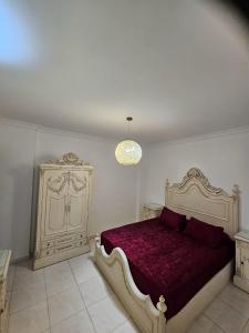 Luxurious modern apartment nearof the services