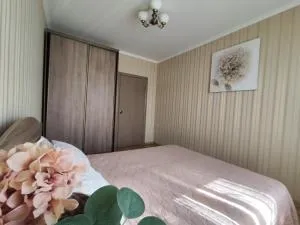 Двухкомнатная в центре Троещины - Vygurovshchina