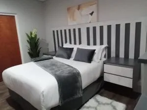 Diamond and Pearl Holiday Home - Sabierivier