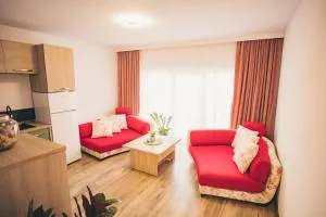Oliv Apartament - Romînaşi