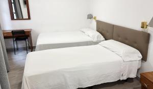 Habitaciones triple familiar HOTEL LAUAXETA