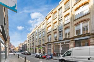 Modern 2 bed Flat - Near Farringdon & Old Street Station - Central London