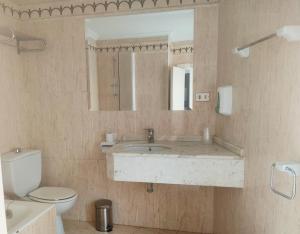 Habitaciones triple familiar HOTEL LAUAXETA