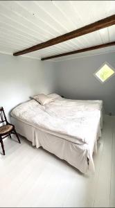 Charming Bohuslän Cottage with Nature Views