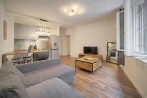 Cannes hyper centre quartier historique du suquet -palais-croisette