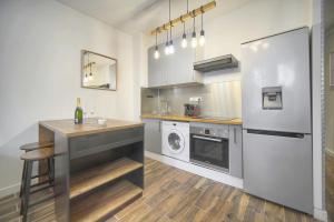 Cannes hyper centre quartier historique du suquet -palais-croisette