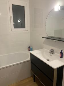 Charmante maison au calme proche de Paris