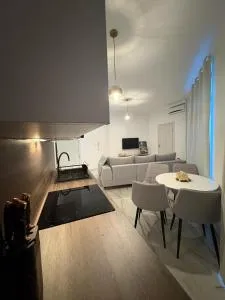 Two Brothers Apartment - Boreti