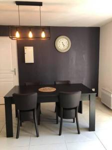 Appartements Appt familial avec terrasse et parking : photos des chambres