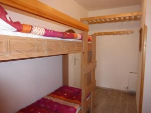 Appartements Appartement T2 Sud avec Balcon, 4 Couchages, Lave-vaisselle - Barcelonnette - FR-1-804-28 : photos des chambres