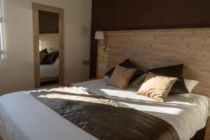 Hotels Cit'Hotel Restaurant du Bowling de Millau : photos des chambres