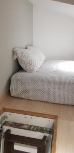 Appartements DIJON Super appartement F1 bis climatise mezzanine : photos des chambres