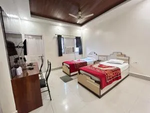 HOTEL DEBARSHi - Jaypur