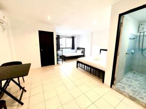 Patong Canal Villa 204