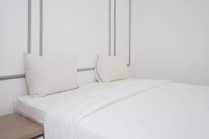 Comfortable and Nice 2BR Apartment at M-Town Residence By Travelio