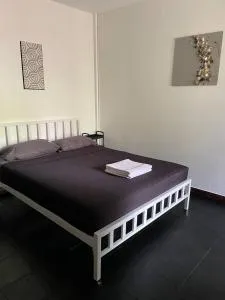 MAIKHAO ISLANd 4 - Ban Ao Tu Khun