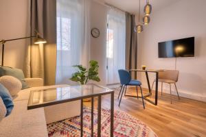 FullHouse Premium Apartments H11