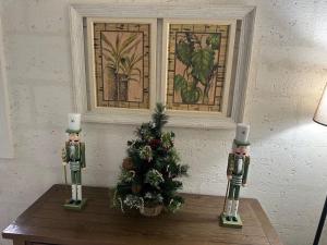 Golden Acre Beach Villa-2 mins walk - Alleynes Bay