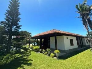 Casa aconchegante na rua da praia - Tamoios