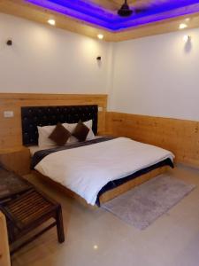 Brahma Cottages