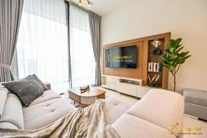 Stunning 1BR in JVC Binghatti Amber by Deleguest