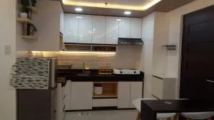 Greenwoods Travel Lodge Condotel - Pico