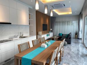 Kamala Garden View Pool Villa by Aladdin