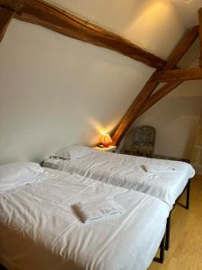Appartements Duplex de groupe - 5 chambres avec SDB : photos des chambres