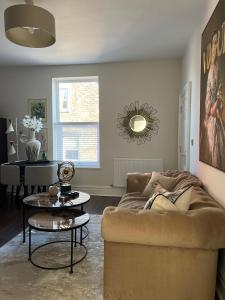 No 50 - one bed apartment in Liverpool Sleeps 4