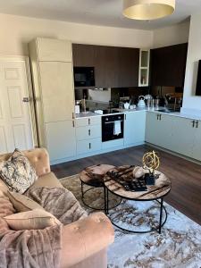 No 50 - one bed apartment in Liverpool Sleeps 4