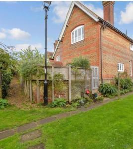 Arundel Cottage Retreat