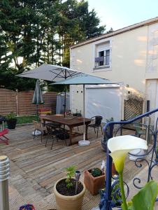 Appartements Appartement meuble avec parking tv box netflix : photos des chambres