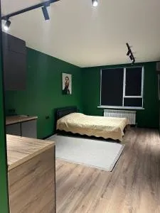 Leon - Krasnoye Pole