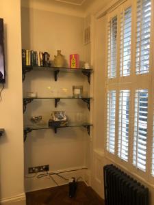 Luxury, one-bedroom street property central London