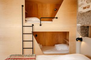 Hotels Dek : Chambre Familiale Adaptée aux Personnes à Mobilité Réduite