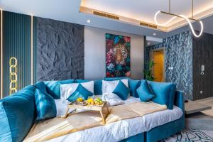 64th Floor Rooftop Dream, Burj Khalifa View Pool, 2Br Apartment in Paramount Hotel Midtown