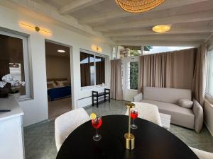 DIONIS Lovely beachfront house in Prigradica, Korcula island