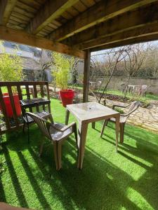 Logement avec alcôve et jardin proche du Château
