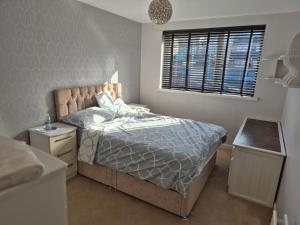 Three bedroom house with a garden
