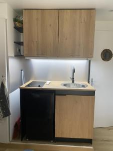 Studio cosy Cannes à 250 m de la plage, pointe Croisette